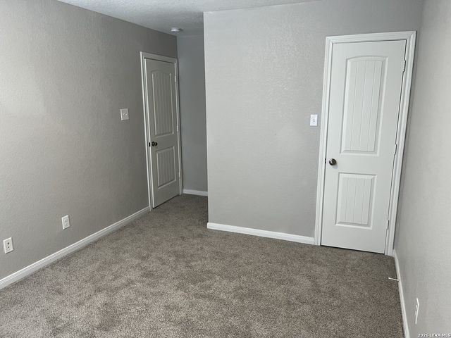 5764 MAXFLI DR, Schertz, TX 78108