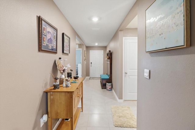 410 W PUTTING GREEN COURT, Beverly Hills, FL 34465