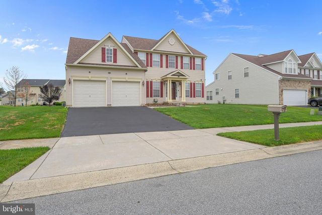 34 CALVARESE DR, Bear, DE 19701