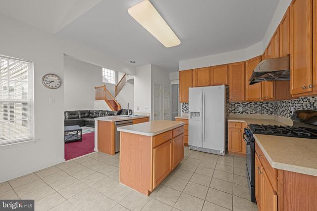 34 CALVARESE DR, Bear, DE 19701