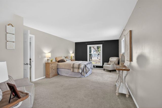 3825 W Walmont Road, Jackson, MI 49203