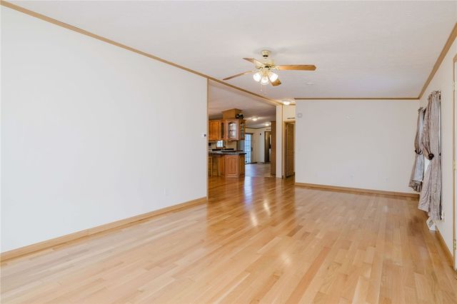 18 Mockingbird Lane, Tiverton, RI 02878