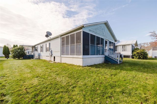 18 Mockingbird Lane, Tiverton, RI 02878