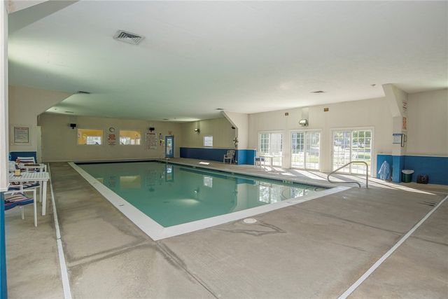 18 Mockingbird Lane, Tiverton, RI 02878