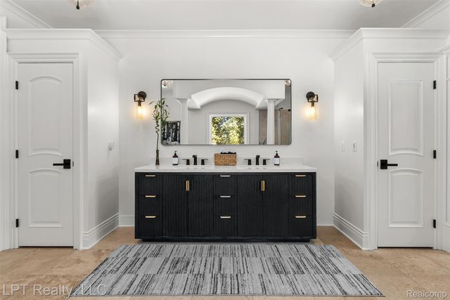 4525 Mapleton Drive, Genoa Township, MI 48843