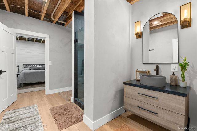 4525 Mapleton Drive, Genoa Township, MI 48843