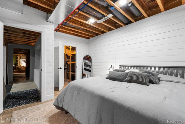 4525 Mapleton Drive, Genoa Township, MI 48843