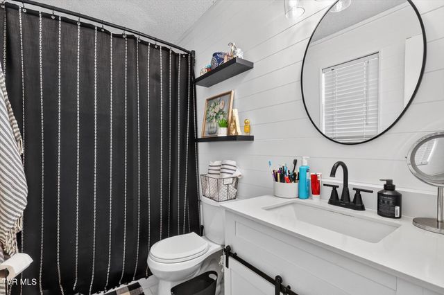3605 Ian Drive, Johnson City, TN 37604