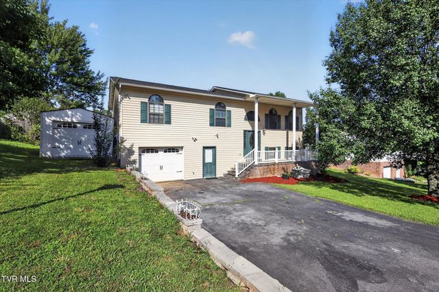 3605 Ian Drive, Johnson City, TN 37604