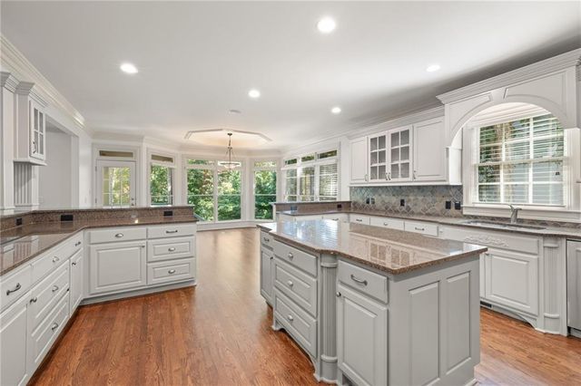 2480 Flint Creek Drive, Cumming, GA 30041