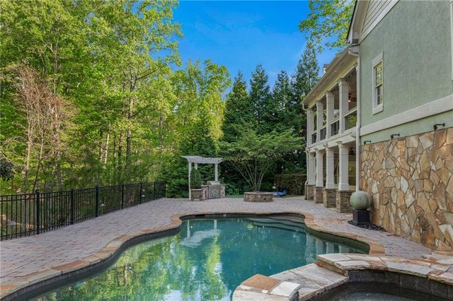 2480 Flint Creek Drive, Cumming, GA 30041