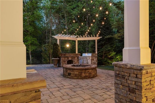 2480 Flint Creek Drive, Cumming, GA 30041