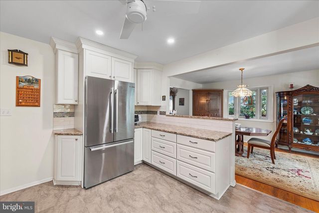 861 TWIN HARBOR DR, Arnold, MD 21012