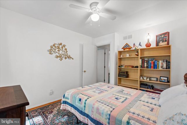 861 TWIN HARBOR DR, Arnold, MD 21012