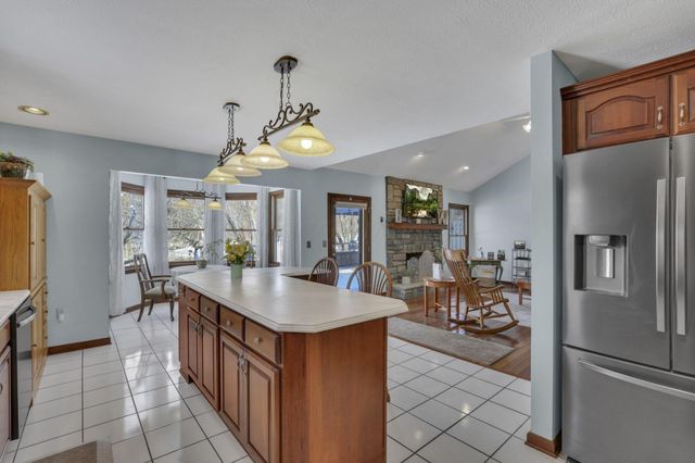 9522 Timberbank Circle NW, Pickerington, OH 43147