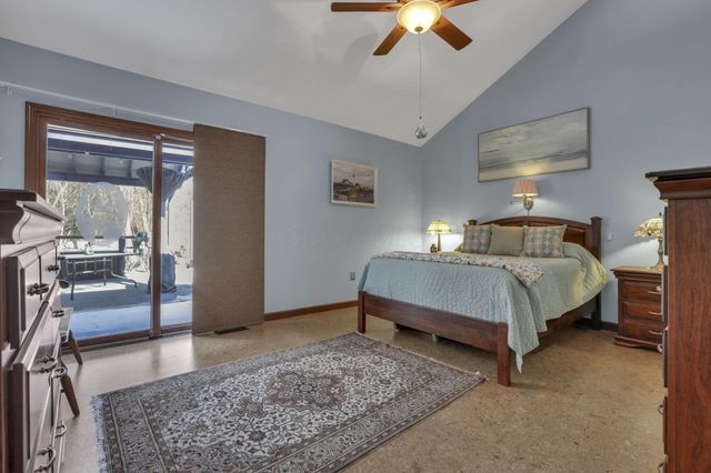 9522 Timberbank Circle NW, Pickerington, OH 43147