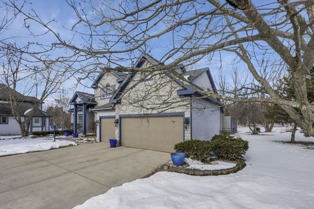 9522 Timberbank Circle NW, Pickerington, OH 43147