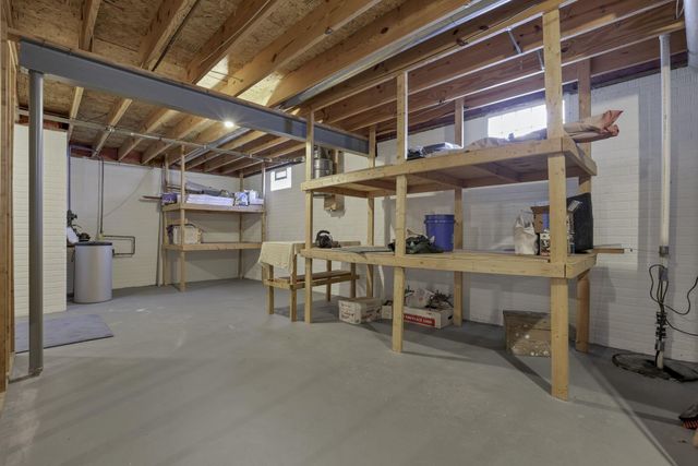 9522 Timberbank Circle NW, Pickerington, OH 43147