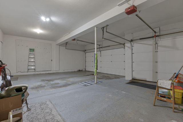 9522 Timberbank Circle NW, Pickerington, OH 43147