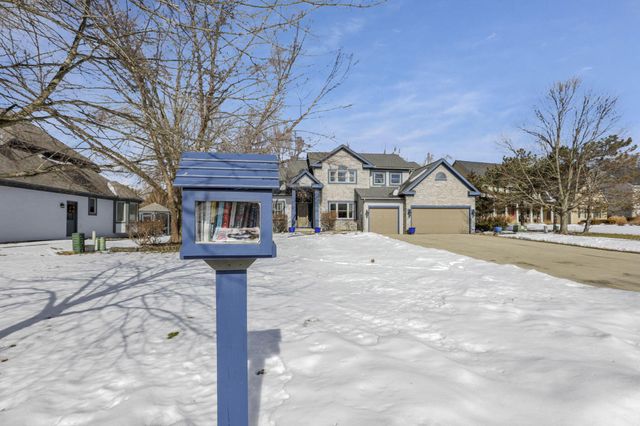 9522 Timberbank Circle NW, Pickerington, OH 43147