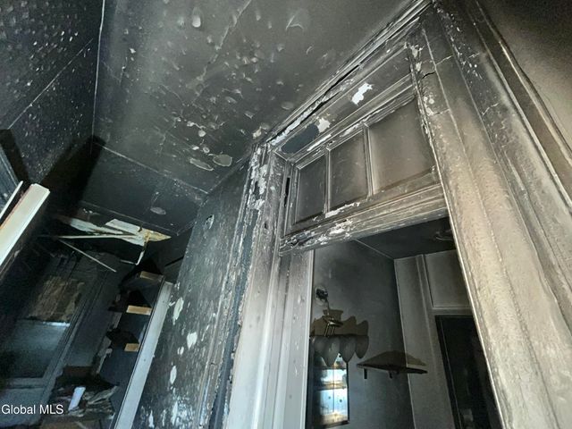 369 Madison Avenue, Albany, NY 12210