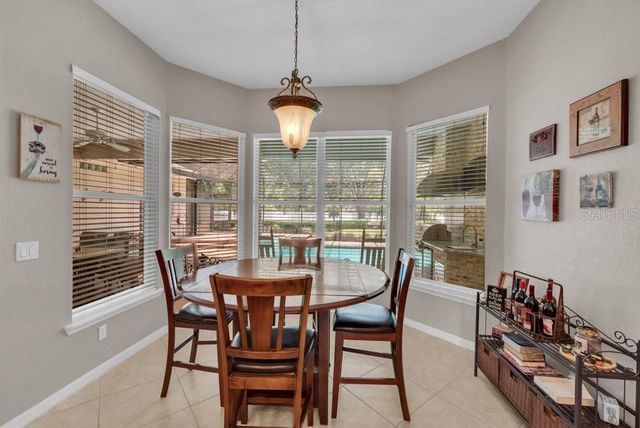 2221 VALRICO FOREST DRIVE, Valrico, FL 33594