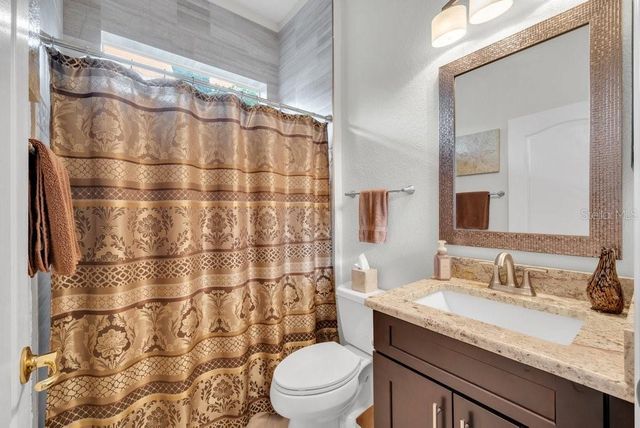 2221 VALRICO FOREST DRIVE, Valrico, FL 33594