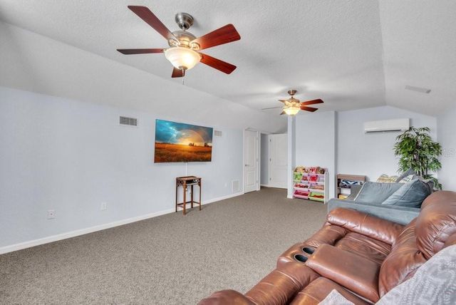2221 VALRICO FOREST DRIVE, Valrico, FL 33594