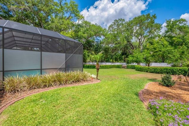 2221 VALRICO FOREST DRIVE, Valrico, FL 33594
