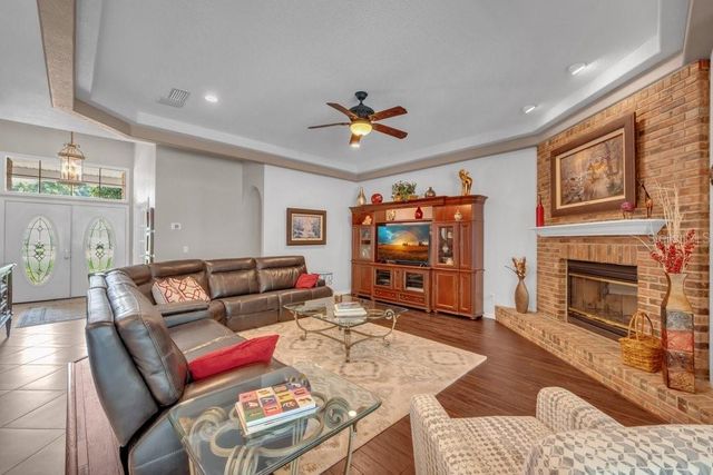 2221 VALRICO FOREST DRIVE, Valrico, FL 33594