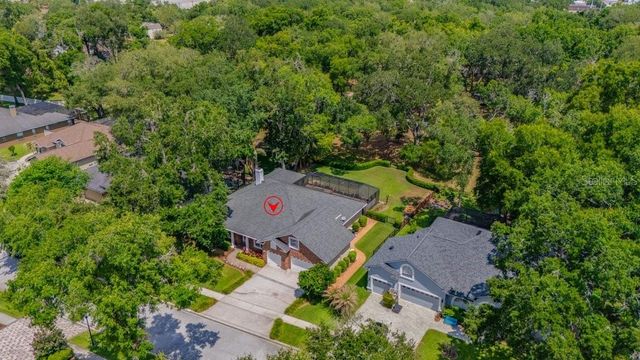 2221 VALRICO FOREST DRIVE, Valrico, FL 33594