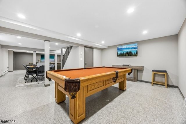 48 Greenrale Ave, Wayne Twp., NJ 07470
