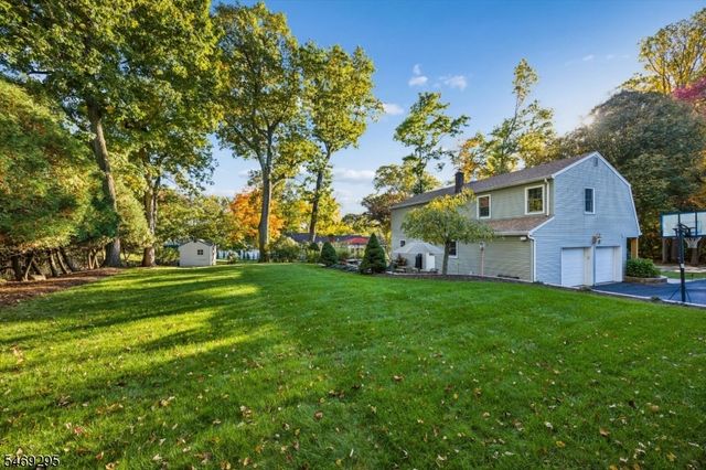 48 Greenrale Ave, Wayne Twp., NJ 07470
