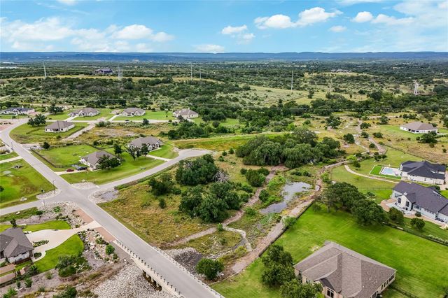 123 Williams WAY, Spicewood, TX 78669