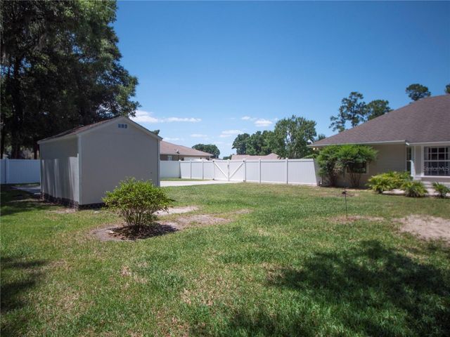 1258 NE 51ST LOOP, Ocala, FL 34479