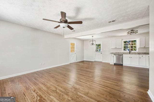 4220 Kent Drive, Powder Springs, GA 30127