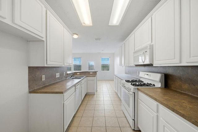 8915 Elm Drake Lane, Humble, TX 77338