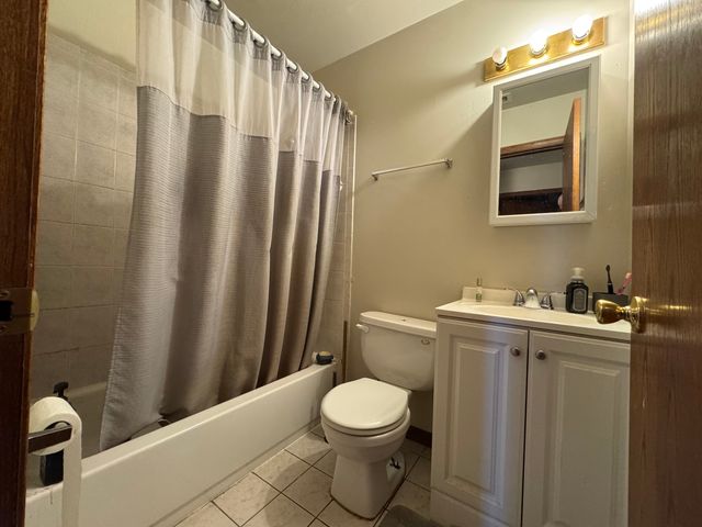 1946 Beacon Court, Chicago Heights, IL 60411