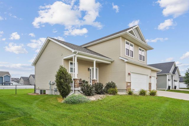 1255 Partridge Lane, Waterloo, IA 50701