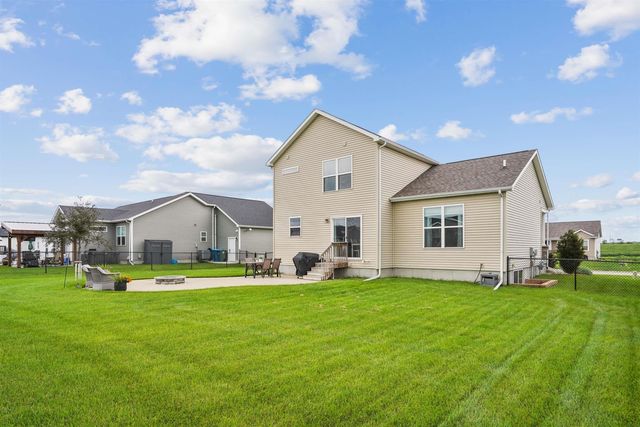 1255 Partridge Lane, Waterloo, IA 50701