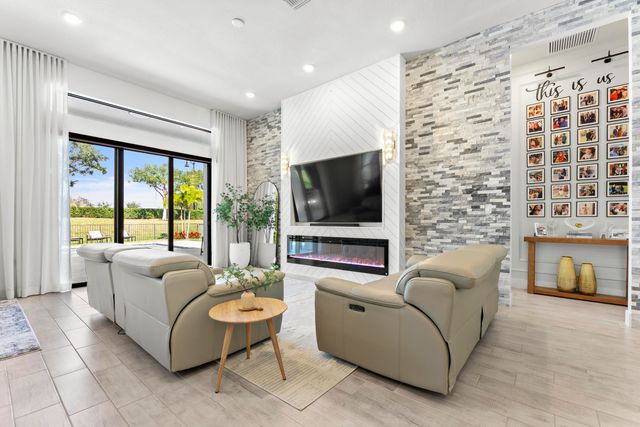 7465 Seacoast Drive, Parkland, FL 33067