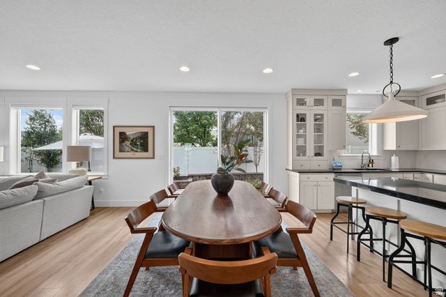 10982 S KELSO DUNE DR, South Jordan, UT 84009