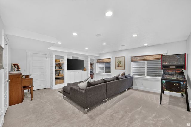 10982 S KELSO DUNE DR, South Jordan, UT 84009