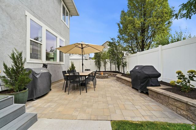10982 S KELSO DUNE DR, South Jordan, UT 84009