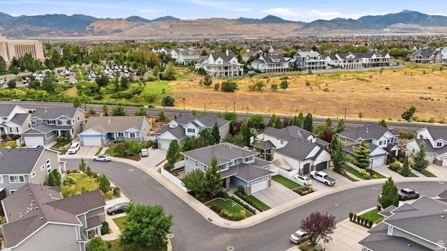10982 S KELSO DUNE DR, South Jordan, UT 84009