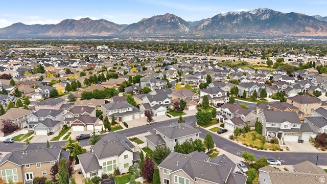 10982 S KELSO DUNE DR, South Jordan, UT 84009