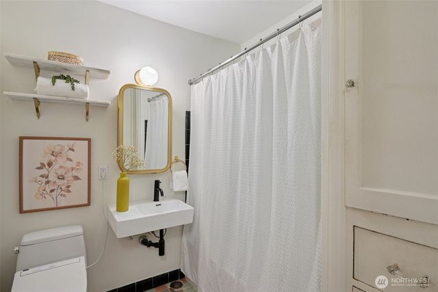 400 Boylston Avenue E #210, Seattle, WA 98102