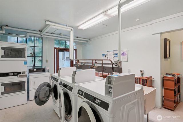 400 Boylston Avenue E #210, Seattle, WA 98102