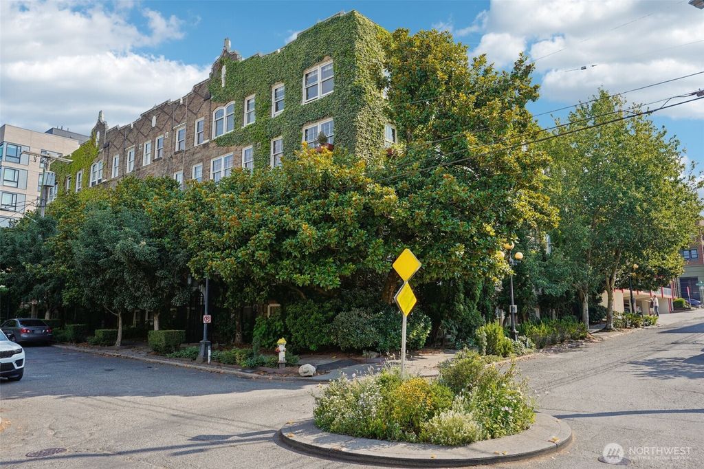 400 Boylston Avenue E #210, Seattle, WA 98102