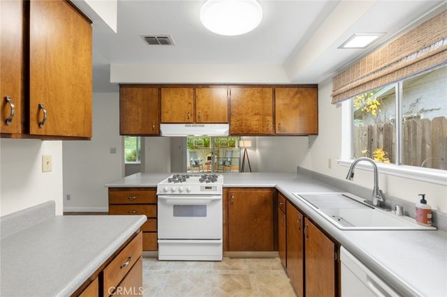 9 linda, Oroville, CA 95966